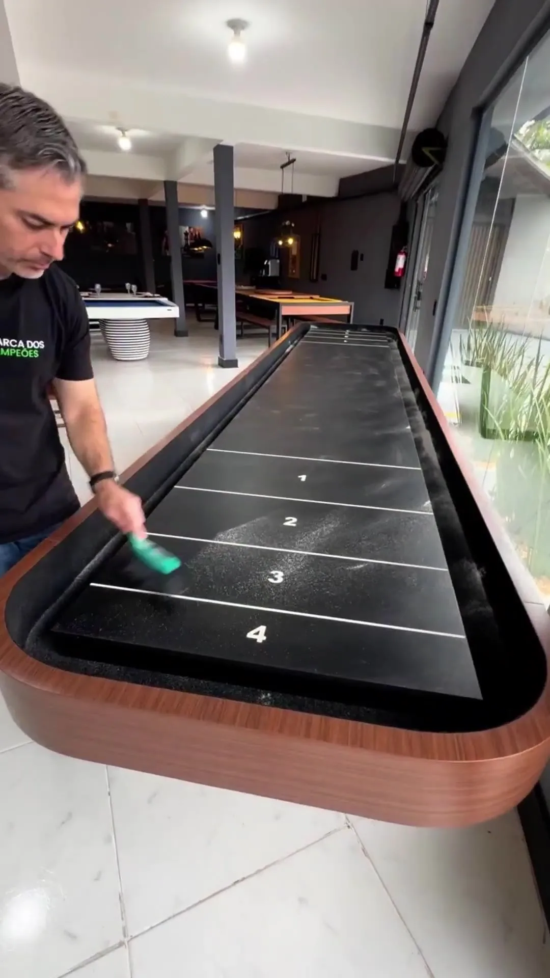 Mesa de Shuffleboard New York — vídeo 4